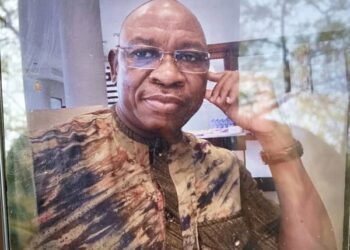 Sahel : Du silence coupable à la manipulation inhumaine d’une communauté Pendant plus de deux décennies, les groupes islamistes ont méthodiquement tissé leur toile notamment au Sahel et à l’Est du pays, s’infiltrant au cœur des sociétés sahéliennes les plus vulnérables.